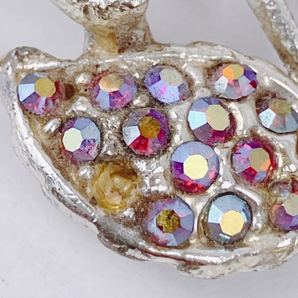 Mid Century AB Rhinestone Floral Brooch Silver Tone Textured Metal Vintage Pin - Picture 8 of 11